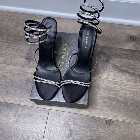 RHINESTONE STILETTO SANDAL IN BLACK - Picture 5 of 8